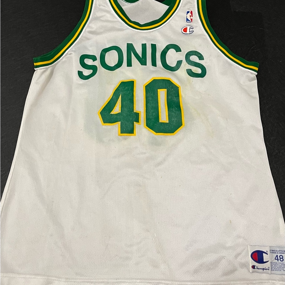 Shawn Kemp Seattle SuperSonics jersey